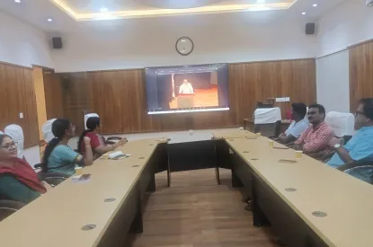 minister addressing