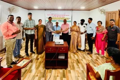 FARMERS TRAINING AND VISIT TO CHINESE POTATO WEEKLY MARKET 